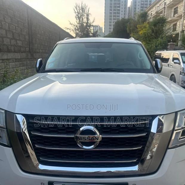 Nissan Patrol 2020 White