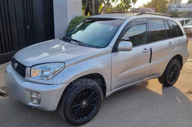 Toyota RAV4 Automatic 2003 Silver