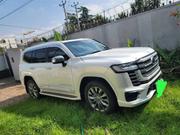 Toyota Land Cruiser 2023 White for sale