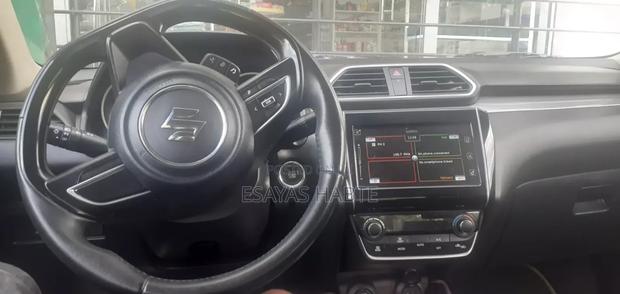 Suzuki Dzire 2022 Blue