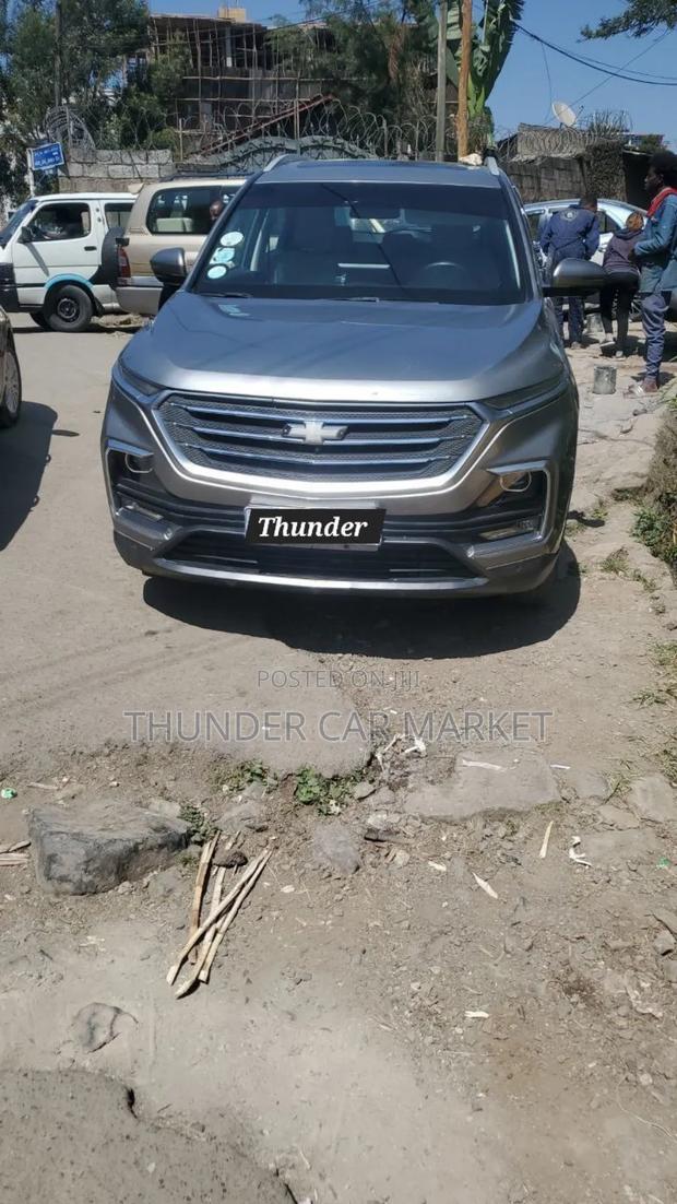 Chevrolet Captiva 2022 Gray