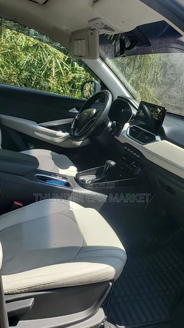 Chevrolet Captiva 2022 Gray