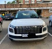 Hyundai Venue 2022 White for sale