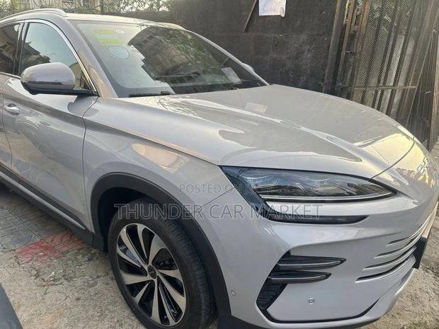 BYD Song Plus 2024 Gray
