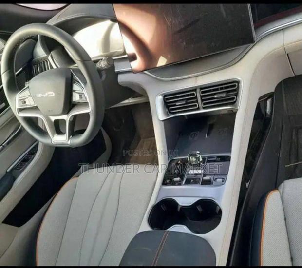 BYD Song Plus 2024 Gray