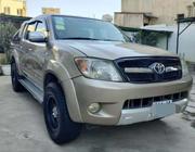 Toyota Hilux 2007 Gold for sale