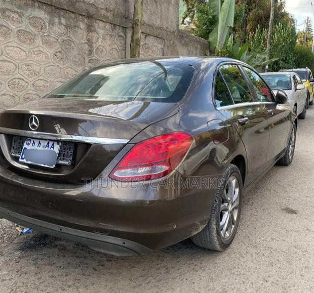 Mercedes-Benz C180 2016 Burgundy