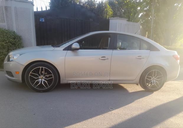 Chevrolet Cruze 2015 Gold
