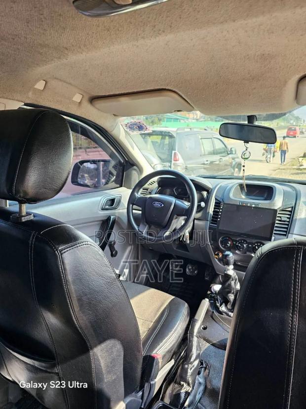 Ford Ranger Wildtrak 2014 Silver