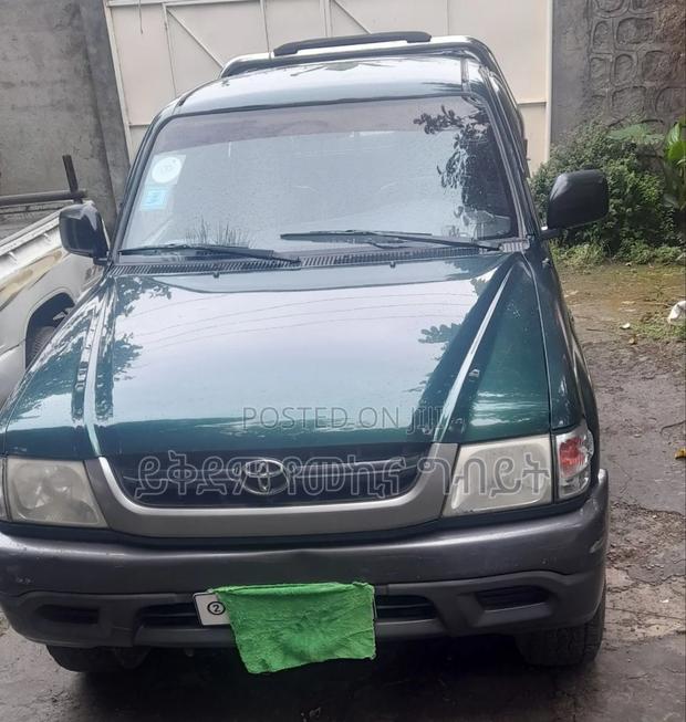 Toyota Hilux 2.5 Cab 2005 Green
