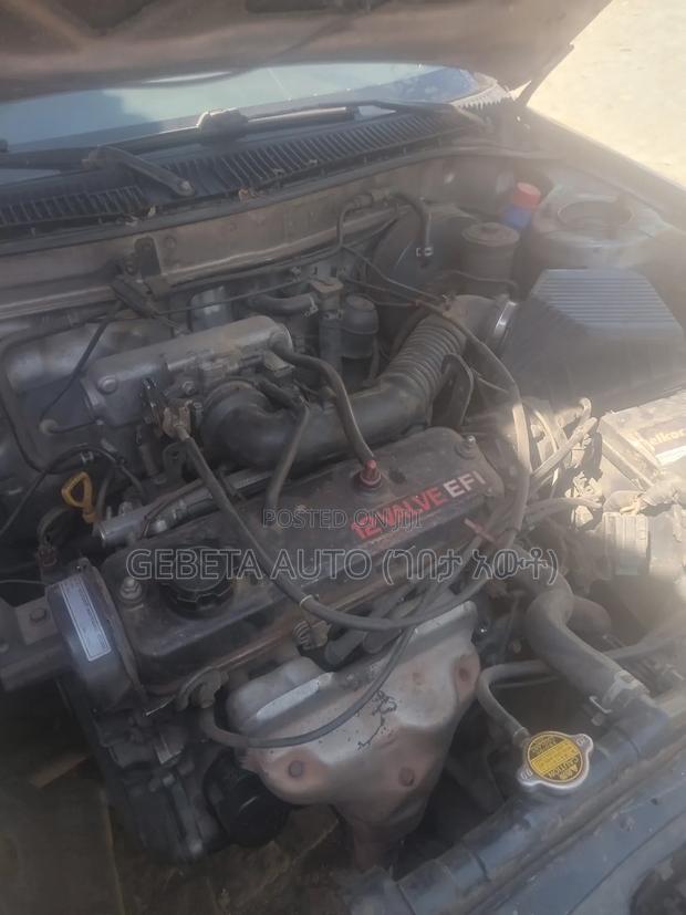 Toyota Corolla 1990 Silver
