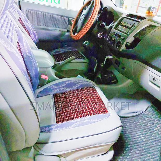 Toyota Hilux 2011 Silver