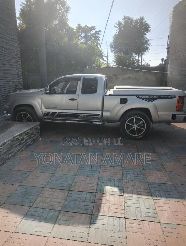 Toyota Tacoma 2008 Silver