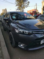 Toyota Yaris 2013 Gray for sale