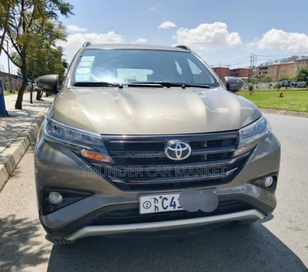 Toyota Rush 2023 Gray