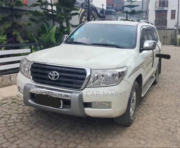 Toyota Land Cruiser 2008 White