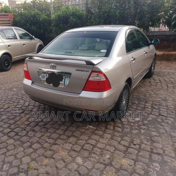 Toyota Corolla 2007 Gold