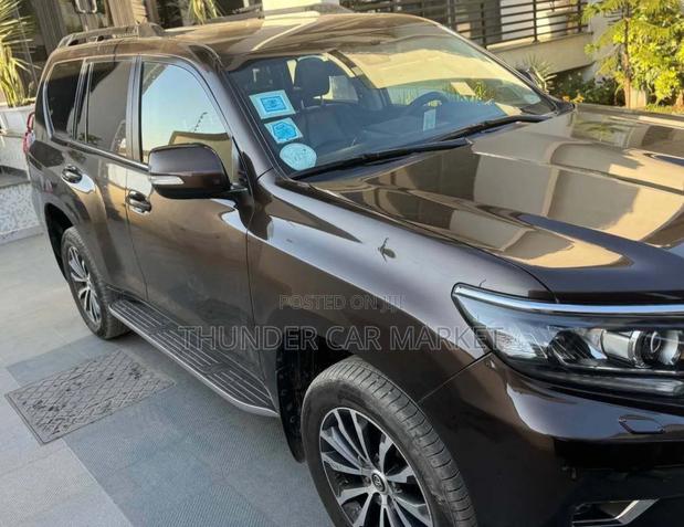 Toyota Land Cruiser Prado 2021 Burgundy