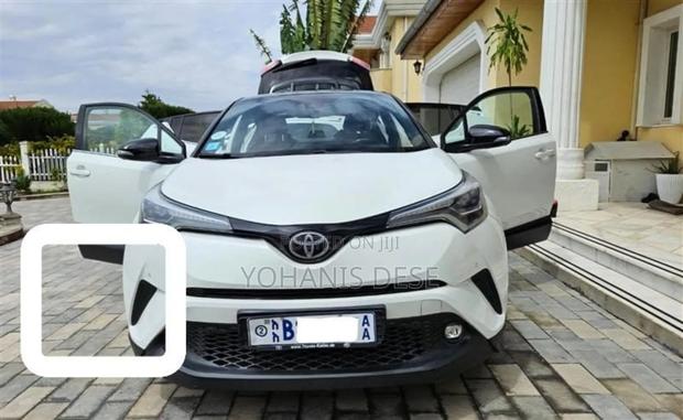 Toyota C-HR 2017 White