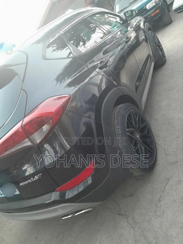 Hyundai Santa Fe 2017 Black