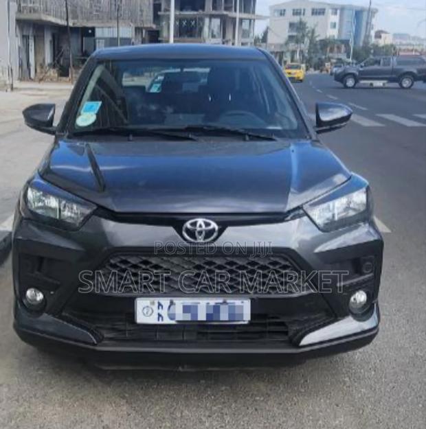 Toyota Raize 2022 Gray