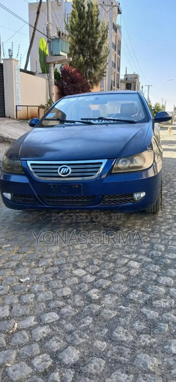 Lifan Abay 2011 Blue