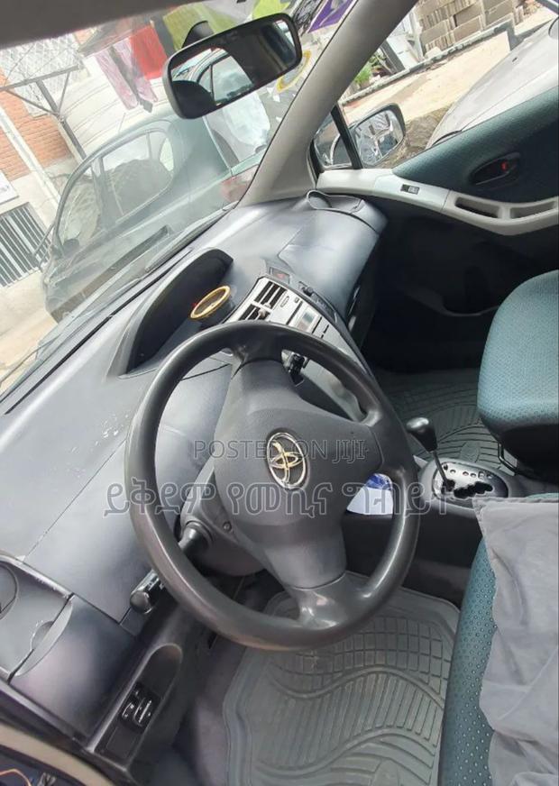 Toyota Yaris 2007 Blue