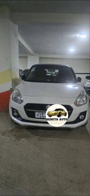 Suzuki Swift 2022 White for sale