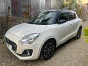 Suzuki Swift 2023 White for sale