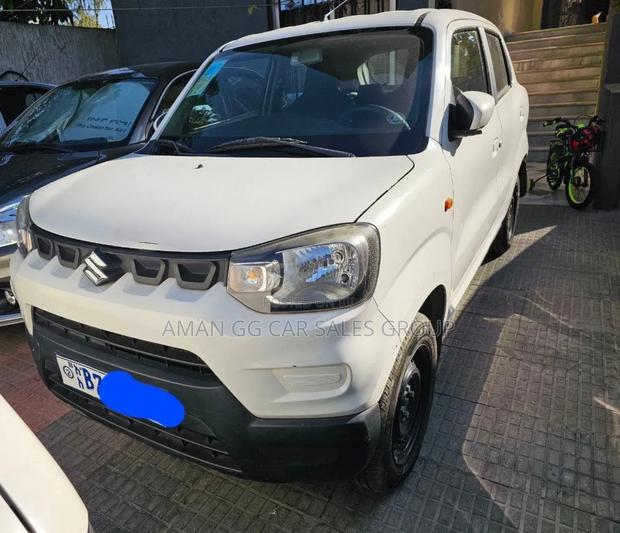 Suzuki S-Presso 2021 White