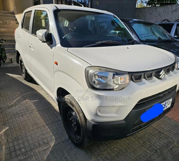 Suzuki S-Presso 2021 White