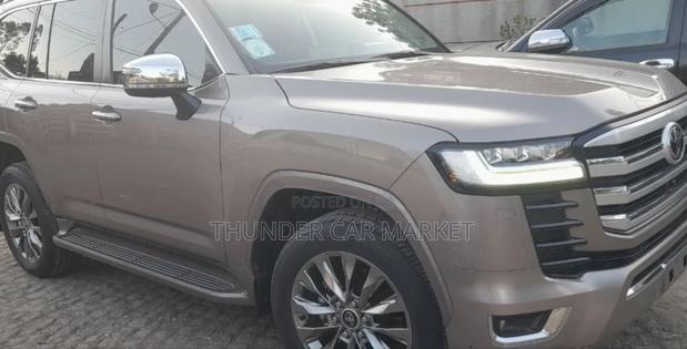 Toyota Land Cruiser 2023 Gray
