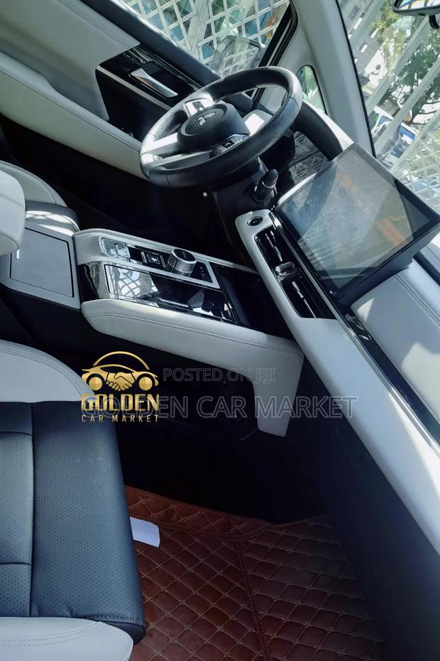 New Mitsubishi Airtrek 135 kW FWD 2023 White
