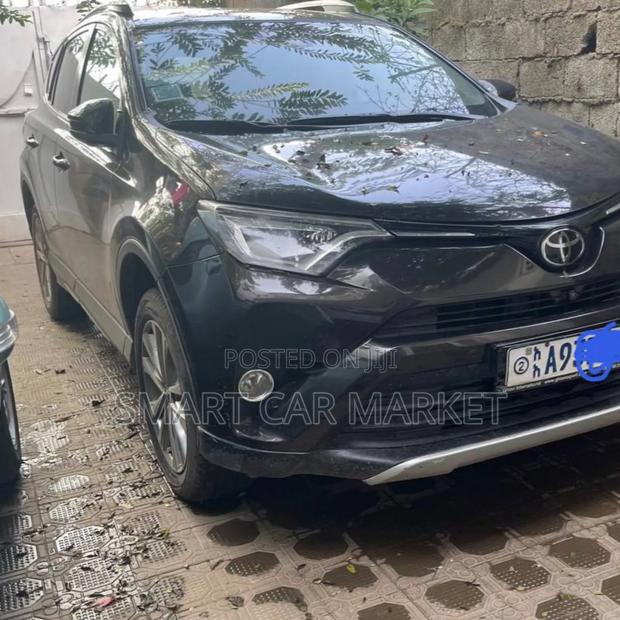 Toyota RAV4 2017 Black