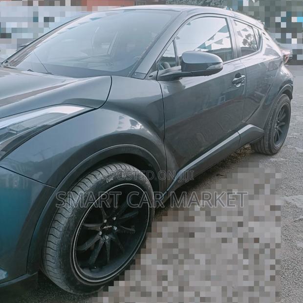 Toyota C-HR 2018 Gray