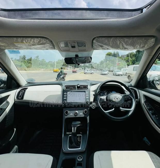 New Hyundai Creta 2023 Gray