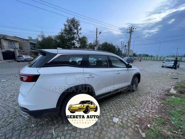 Jetour X90 Plus 2022 White
