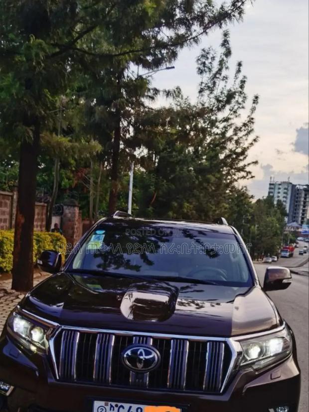 Toyota Land Cruiser Prado 2021 Burgundy