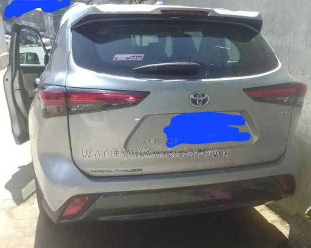 New Toyota Highlander 2024 Beige