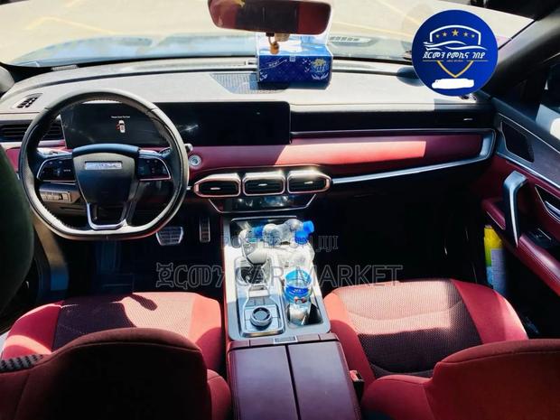 Jetour X70 Plus 1.5 7-Seater FWD 2022 Black