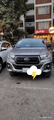 Toyota Hilux 2020 Gray for sale