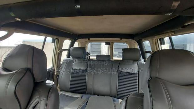 Toyota Land Cruiser 2006 Ivory