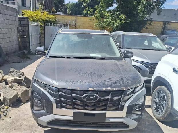 New Hyundai Creta 2024 Gray