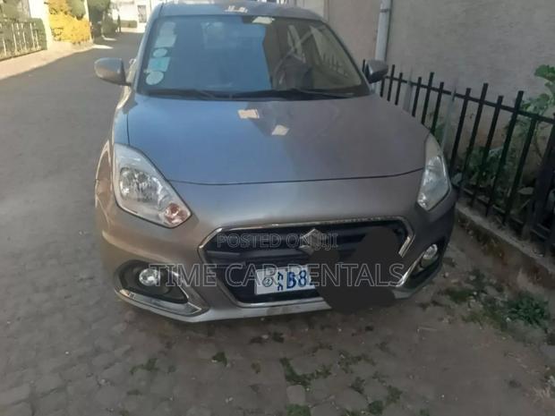 Suzuki Dzire 2022 Silver
