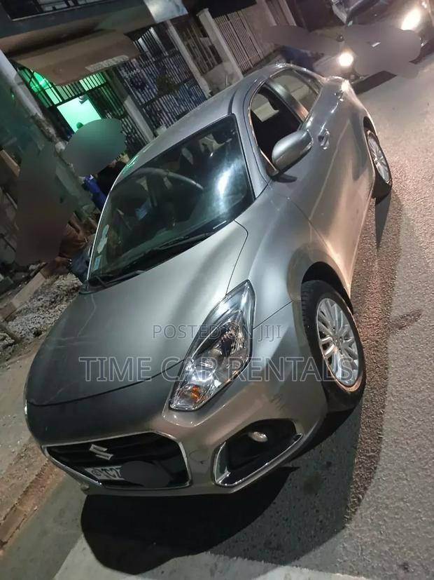 Suzuki Dzire 2022 Silver