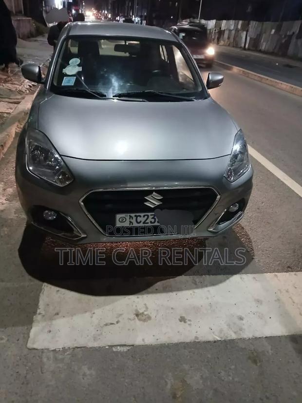 Suzuki Dzire 2022 Silver