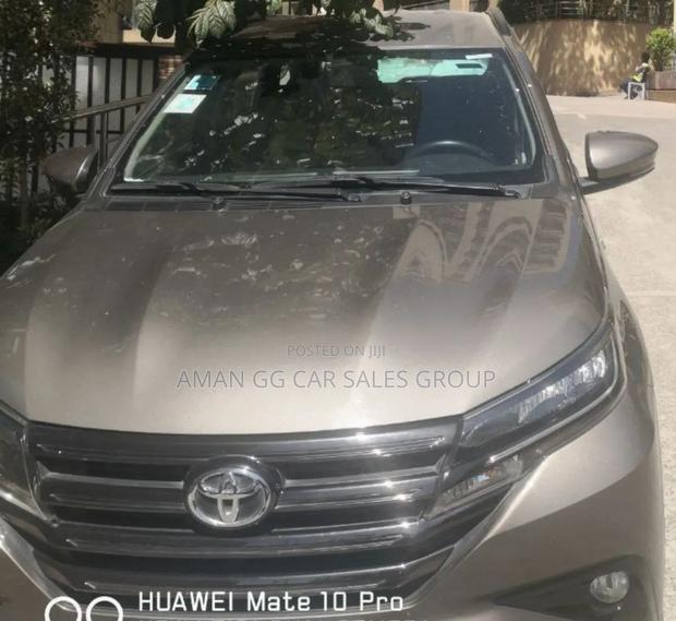 Toyota Rush 2023 Gray