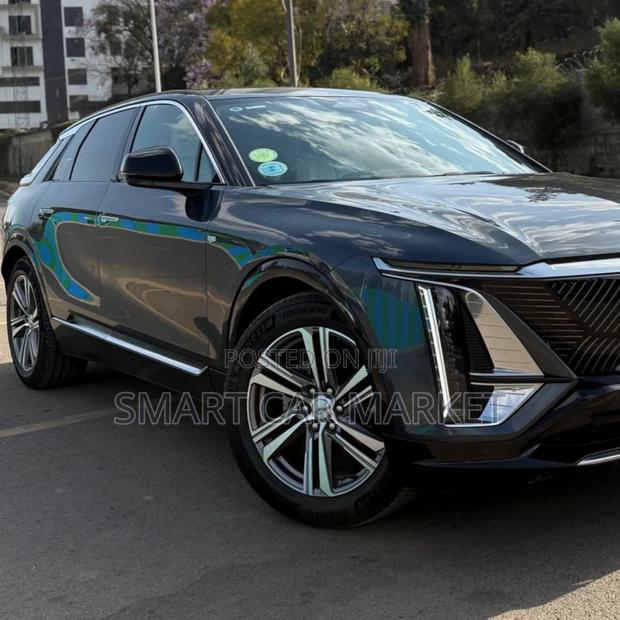 Cadillac Lyriq 2022 Black