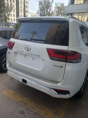 Toyota Land Cruiser 2023 White for sale