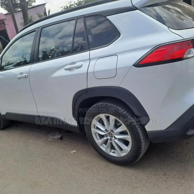 New Toyota Corolla Cross 2023 White